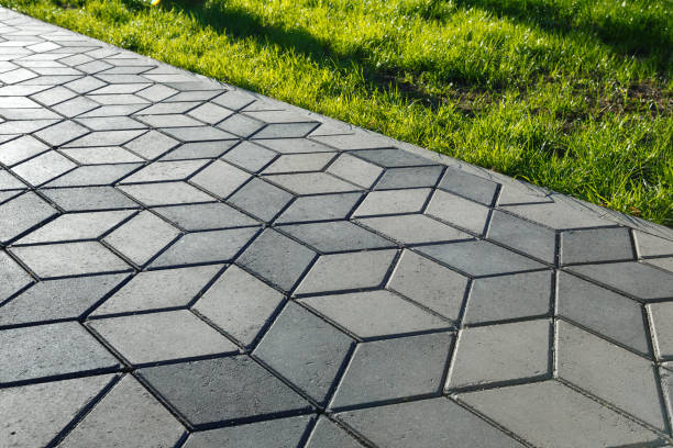  Westland, MI Driveway Pavers Pros